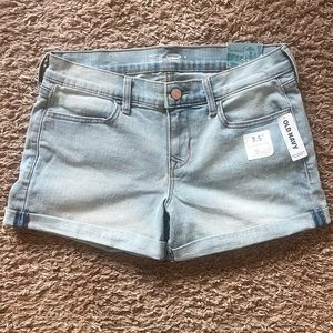 Old Navy New With Tags Size 4 Jean Shorts Light Wash